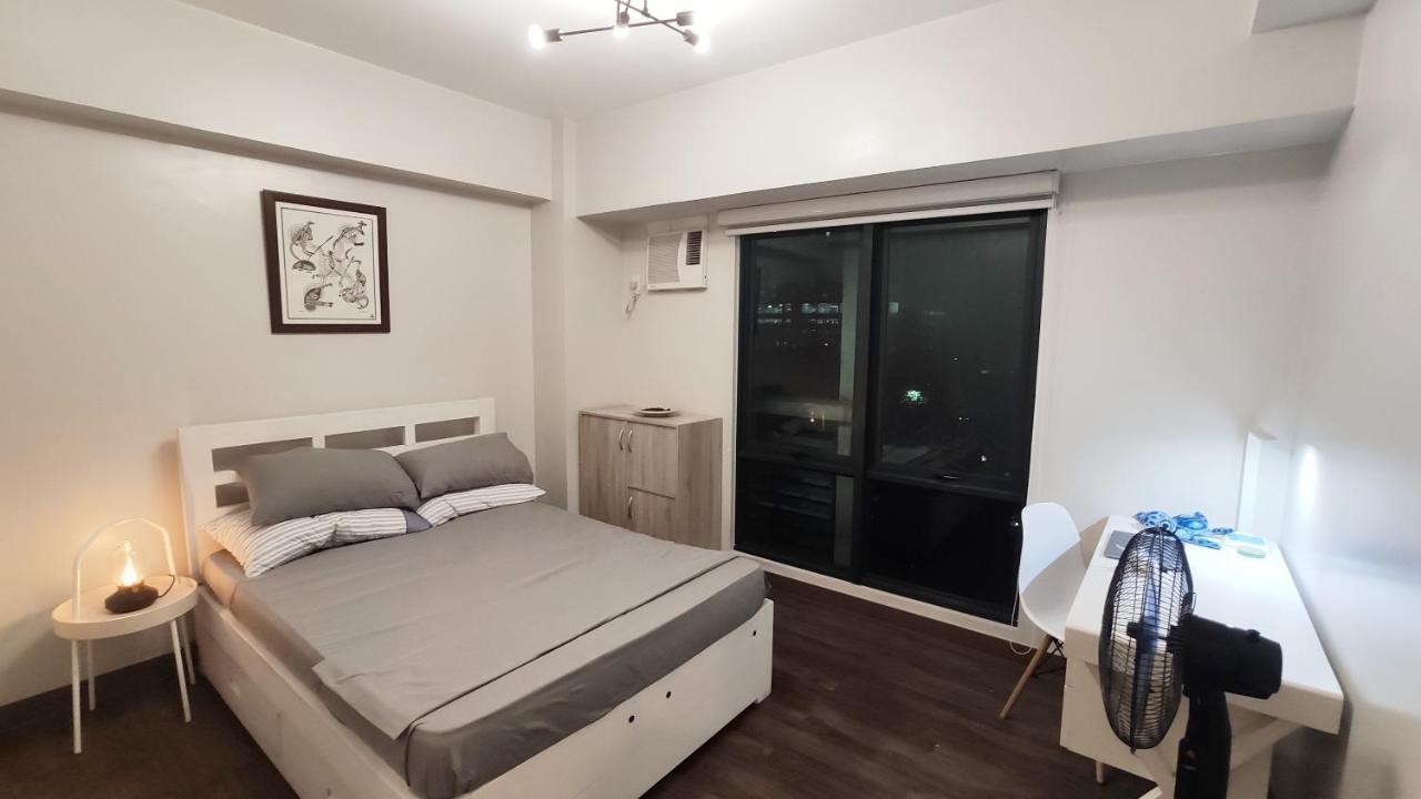Resort Living Condominium Unit In Metro Manila Exterior foto